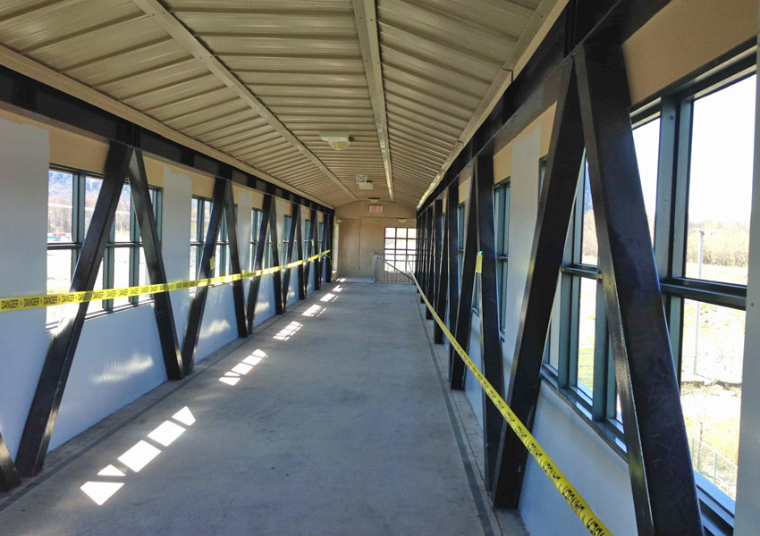 Passerelle Gare de St-Hilaire   Passerelle Gare de St-Hilaire